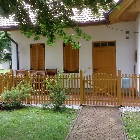 Apartment Borovnica *